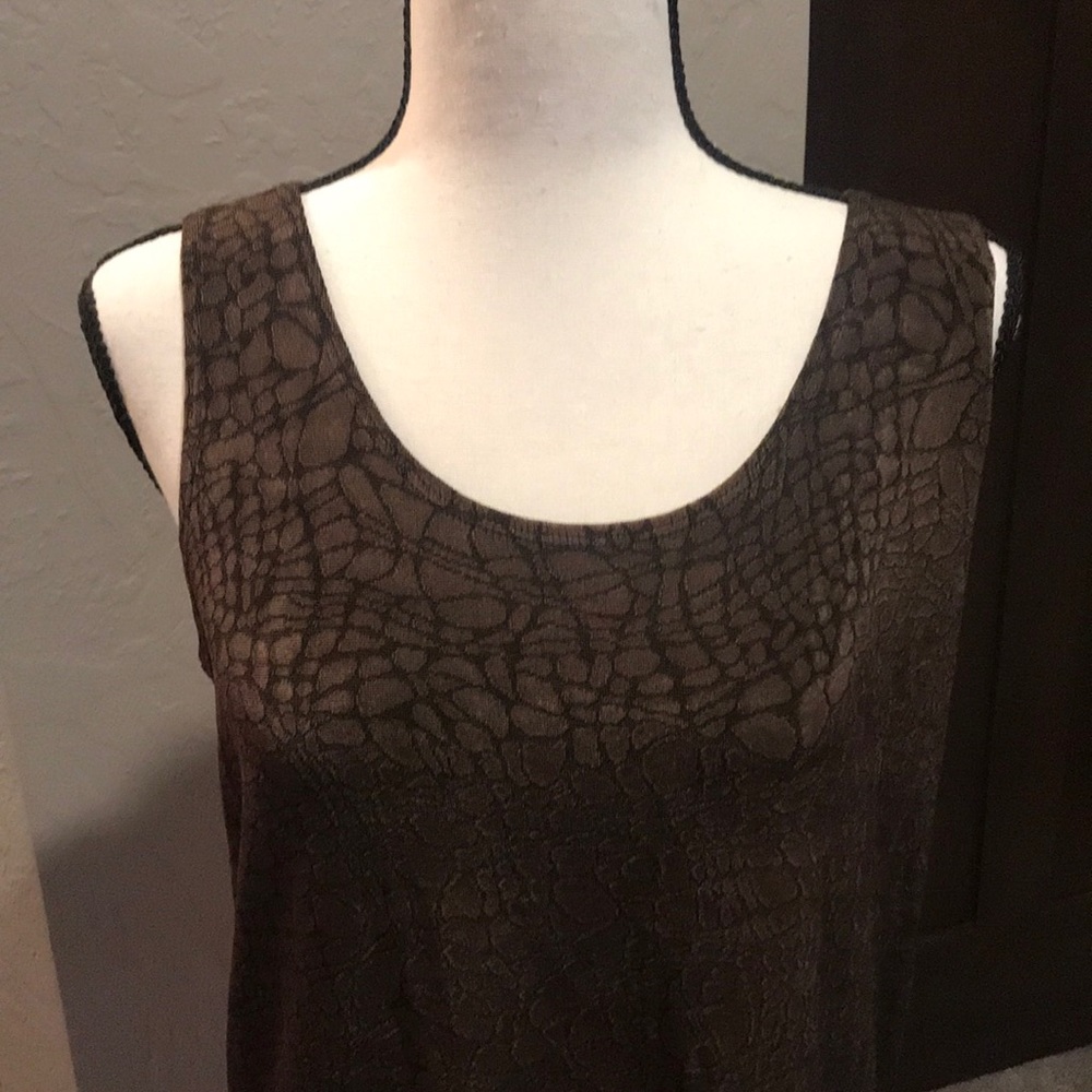 Like new Chicos Travelers Tank size 2